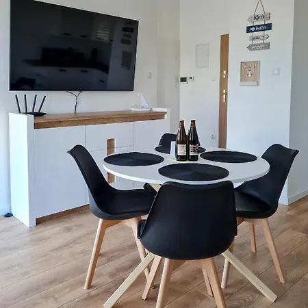 Pod Brzozami Apartamenty Sloneczne Apartamenty Ustronie Morskie Exterior photo
